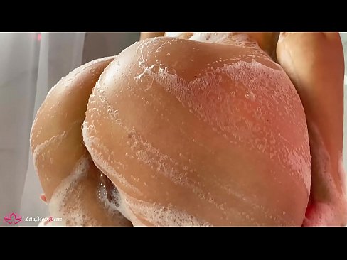 ❤️ Brunetka masturbira pičko z vibratorjem do intenzivnega orgazma pod tušem Sex video pri nas sl.recetasketo.top ️❤